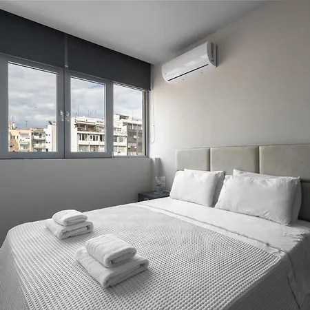 #luxlikehome Lux Locals 2 Apartment *